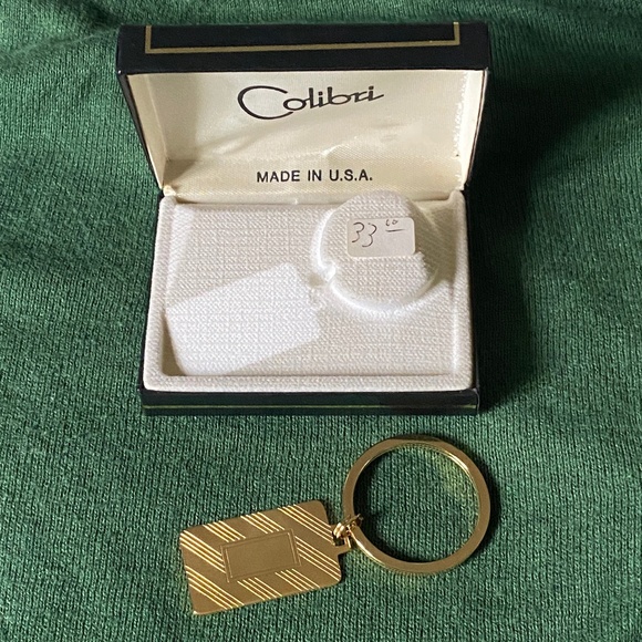 Colibri Gold Electroplated Keychain - Picture 14 of 16